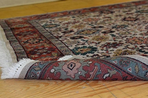 راهنمای کامل برای نگهداری و شستشوی صحیح فرش ایرانی
